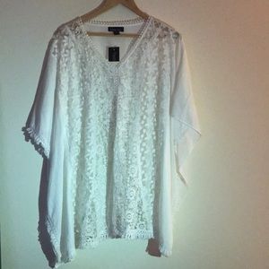 Wavy beach top, perfect for beach or pool days.